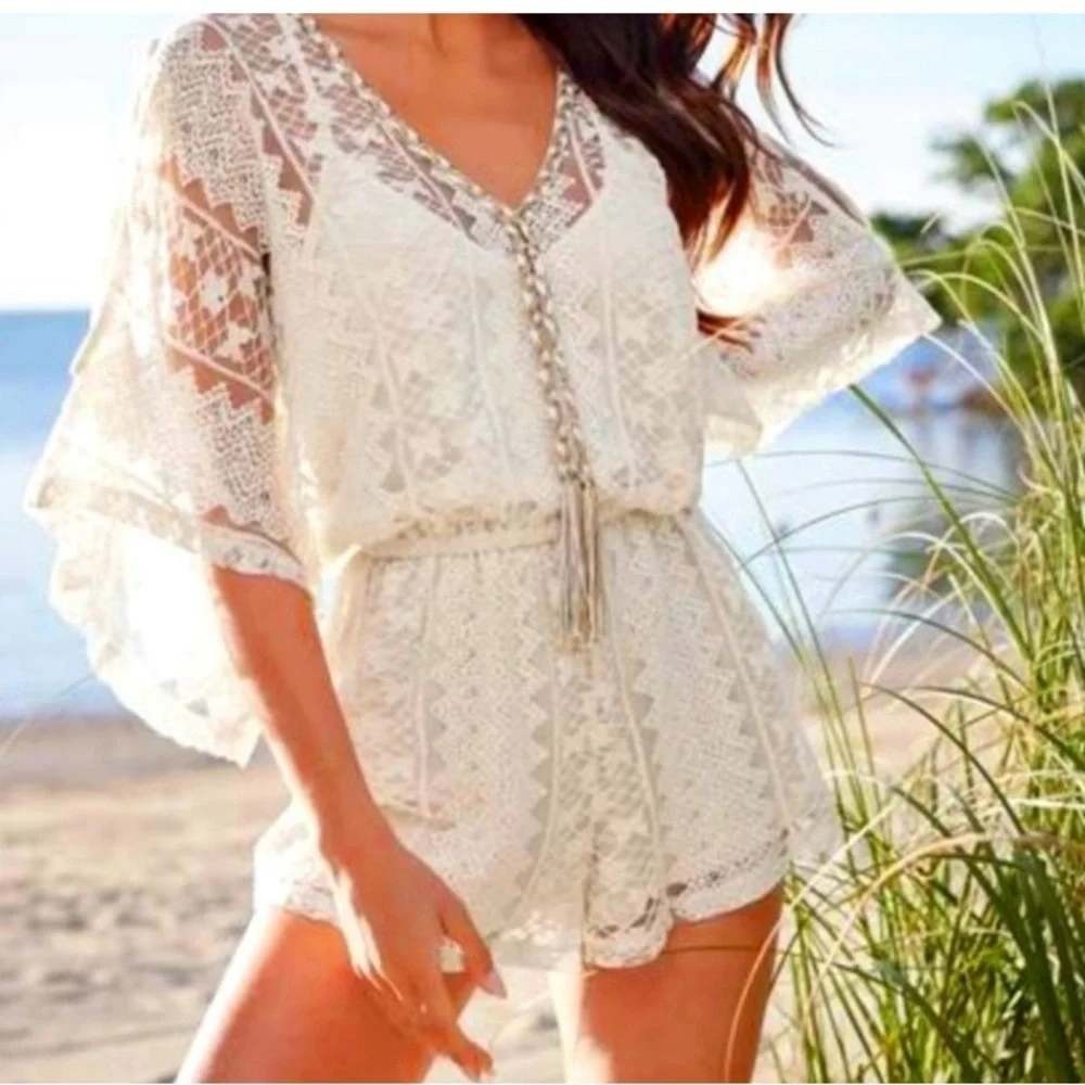 Venus Cream Lace Romper V-Neck Keyhole Back Tassel Tie Boho Size 1X